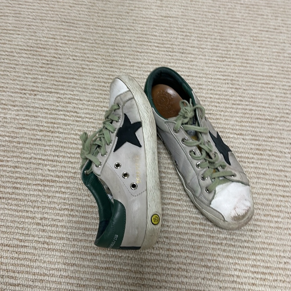 Golden goose size 38 color grey white green and navy star - Picture 2 of 6